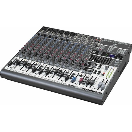 Behringer Xenyx 1832FX